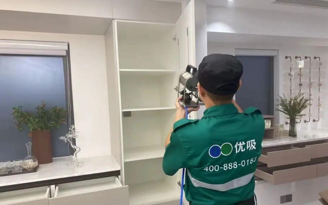 桦南生态环境局开展冬季环境安全专项执法检查 守护室内好空气